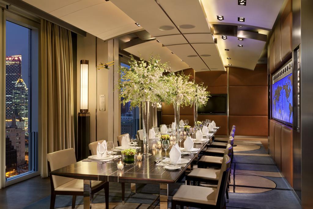 The Peninsula Shanghai Bagian luar foto