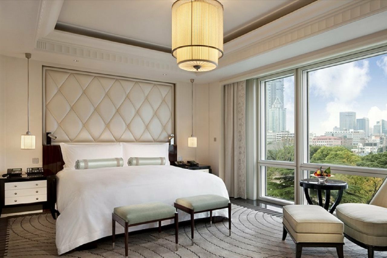 The Peninsula Shanghai Bagian luar foto